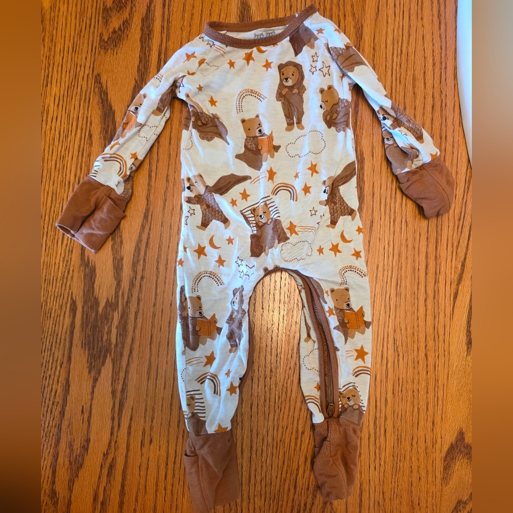Little Sleepies 0-3 Cresent Zipper